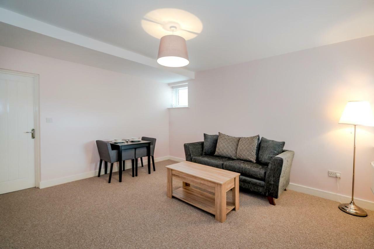 Cannock Hotel Apartments *