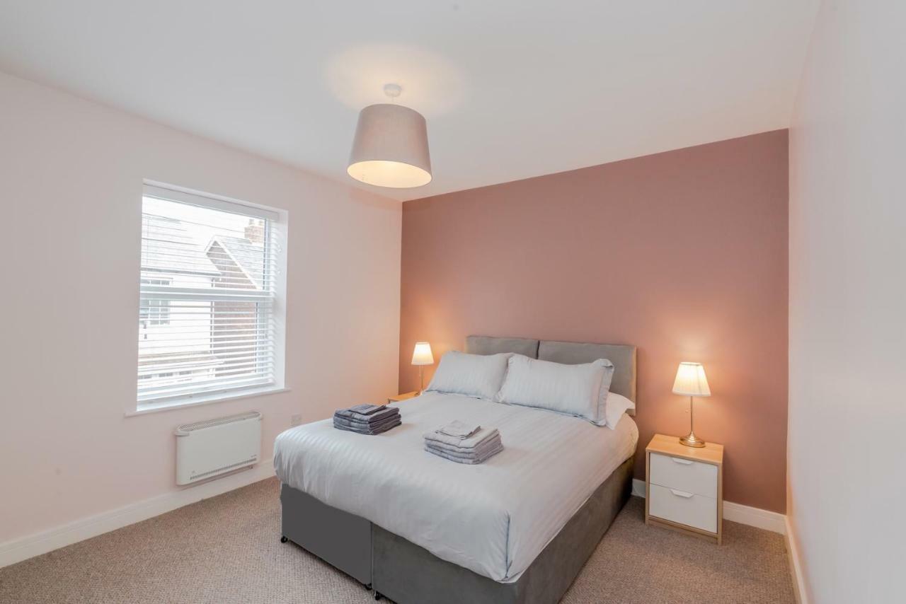 Cannock Hotel Apartments *
